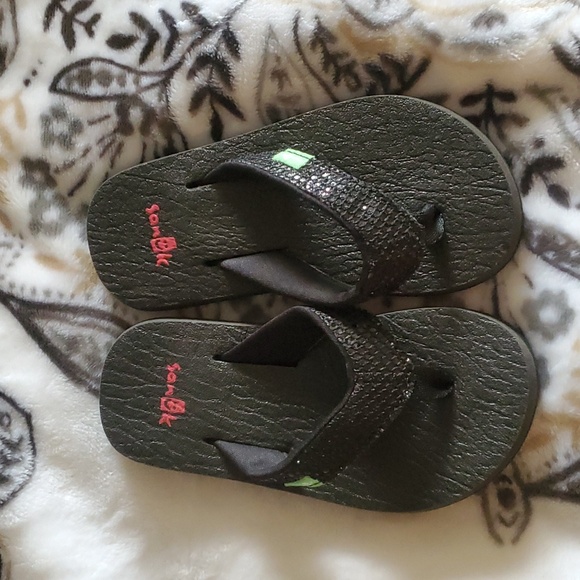 Sanuk flip flops - Picture 2 of 6